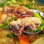 Nanichi en - テールスープ（お肉はトロトロ）