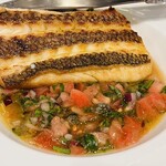 ポルコロッソ - タイのソテー トマトサルサ