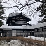 れすとらん 北蔵 - 外観　※残雪が凄い