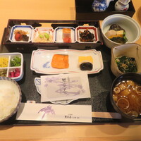 京料理 熊魚菴 たん熊北店 横浜ホテルニューグランド店 - 和朝食