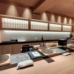 銀座 鮨 天ぷら いわい - カウンター風景