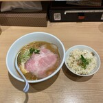 貝出汁中華そば くらむ - 