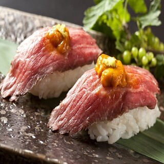 話題の肉寿司も/ランチ有