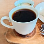 胡友 - ◯ブレンドコーヒー
抽出されてから時間経過した感のある

酸味はシッカリ目だけど落ち着き感もあり
苦みはそれなりにある感じだった