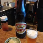 焼き鳥さらや - 料理写真:ビールにお通しのお漬け物