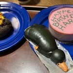 フロッグカフェ - ハグリッドとバースデーケーキ900円w大鍋シュークリーム550円、二フラー饅800円