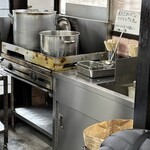 讃岐うどん がもう - お出汁はセルフ