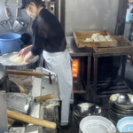 讃岐うどん がもう - 目の前で茹で上げ、茹でたてを頂けます