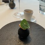 Installation Table ENSO L'asymetrie du calme - 