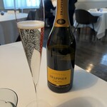 Installation Table ENSO L'asymetrie du calme - 