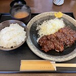 とんかつ浜名 - 味噌ロース定食