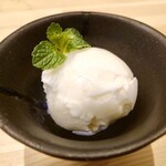 ミルクのアイス