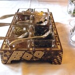 ザ・フジヤ - カレーの薬味