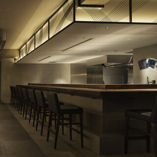 高級感溢れるモダンな空間◆個室完備で接待利用もおすすめ