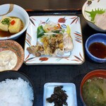 瀬戸内味覚処 芸州 本店 - おまかせ定食