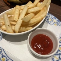 ミゲル フアニ 新宿タカシマヤ タイムズスクエア店 - 