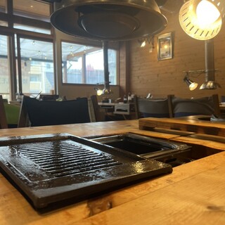 焼肉ホルモン オンザライス_2