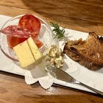 麹町ビストロ 階段の途中 - 