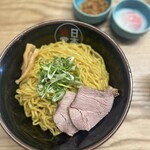 日本油党 渋谷総本部 - 