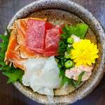 はまさき村 - 本日の村の定食（刺身の盛り合わせ）