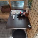 はまさき村 - 内観（小テ－ブル席）