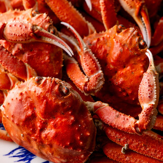 鮮度抜群！名物の本ズワイガニ・紅ズワイガニをご堪能あれ