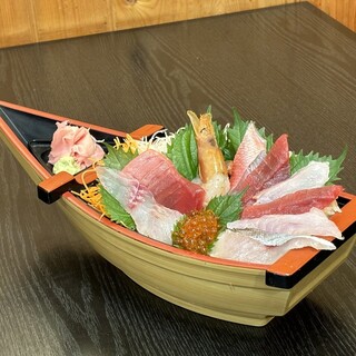 【本店推荐NO.1】入船丼…4,880日元