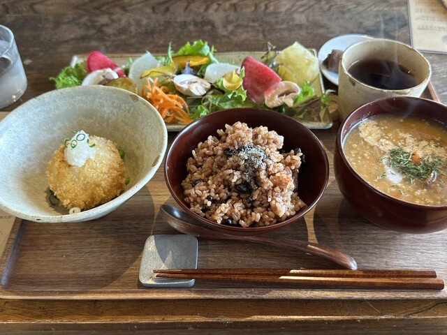 厩戸（umayado） - かみのやま温泉（食堂）の写真