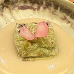 288854814 - うすい豆の焼き胡麻豆腐 白味噌 花百合根