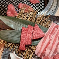 近江うし焼肉 にくTATSU 銀座店 - 