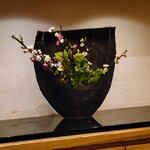 馬車道 大かわ - カウンター奥