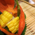 ふじ - 八寸　ホオヅキの種に見立てた玉蜀黍