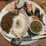 バンクフィールドプラスドック - 