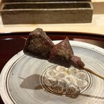 焼き鳥 こと - 食感と旨味の双方が素晴らしい。