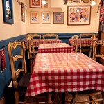 ラザニアバー - 可愛らしい店内