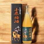 鹿屋市観光物産総合センター 食堂 - パッケージがかわいい鹿屋市を誇る小鹿酒造さんの「小鹿梅酒」。鹿児島って『鹿』が付く地名が多いよね。何故なんだろう。。。