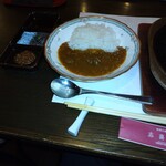 志喜亭 - ここの印度風カレーは、先ずはご飯が美味しい　カレーはこの手のお店では珍しいピリ辛でもウマ~い