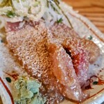 曙町 場内酒場 - 大判胡麻ぶり