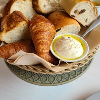 TOOTH TOOTH GARDEN RESTAURANT - 