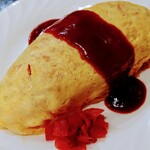 スリースリー - 令和7年3月 営業時間(8:00〜17:00)
      オムライス(スープ付) 税込550円