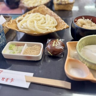 うどん茶屋水沢 万葉亭_0