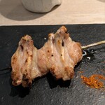 やきとり 児玉 - 「手羽」骨までしゃぶって食べごたえ充分！