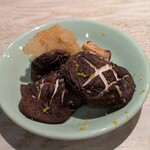 やきとり 児玉 - 「椎茸」大根おろしと合わせると更に美味しい！