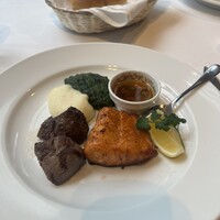 ベンジャミンステーキハウス KITTE大阪店 - 平日限定ランチ
