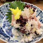 たが和 - 刺身の盛り合わせ辛味大根みぞれ仕立て