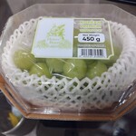 果原農產行 - 韓国産シャインマスカット(390元≒1950円)