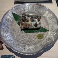 鮨m - 