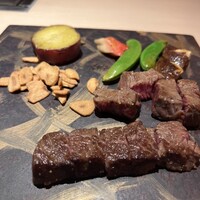 大阪鉄板焼き 神戸牛 TATARA - 