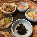 酒菜と魚 - 料理写真:小鉢の盛り合わせ