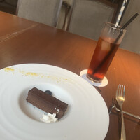 RISTORANTE Orobianco - ドルチェ&カフェ　ガトーショコラとアイスティー